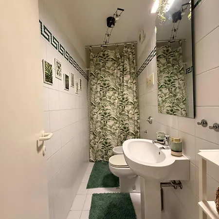 Urban Flat Melzo شقة ميلان